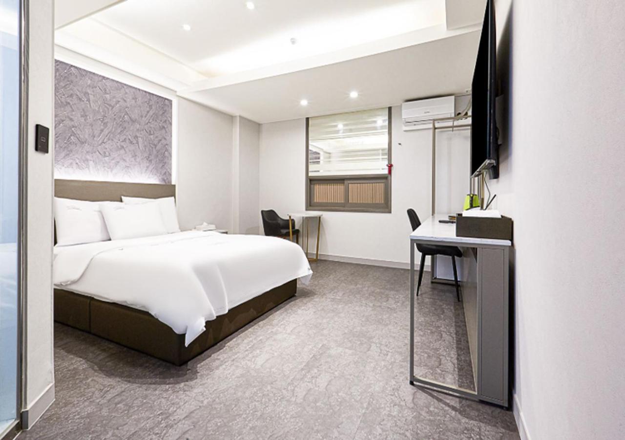 Regency Hotel Szongnam Kültér fotó